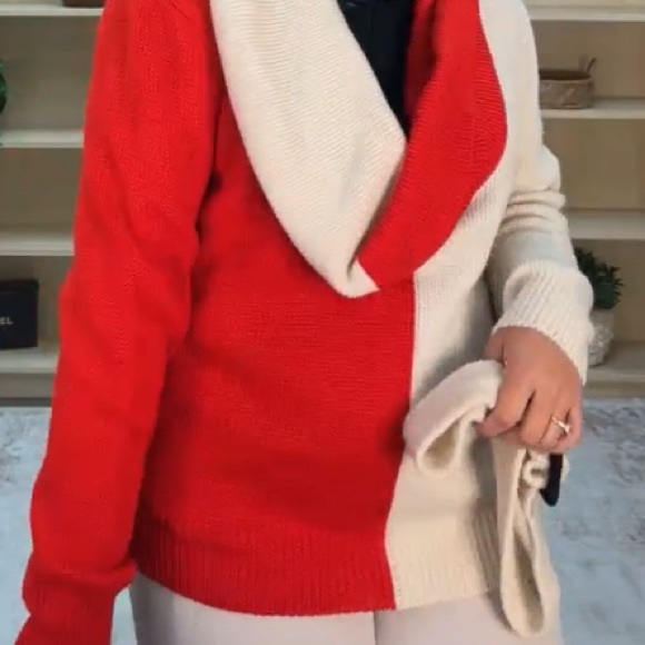 Gucci NWT Color block Sweater Red / Cream great gift comes with tags COA - Picture 2 of 8